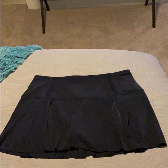 lululemon athletica Dresses & Skirts - Lulu skirt-dark navy
